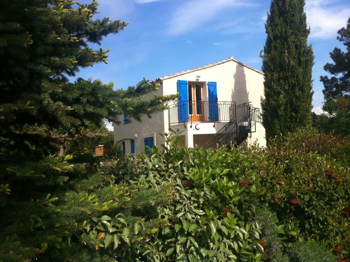 Gite Les Volets Bleus Venelles Dış mekan fotoğraf